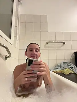 Emilia Mausi online show from 11, 10, 2025