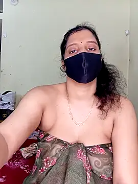 Rose-luckey online show from 16, 11, 2025