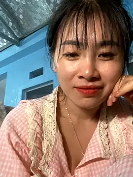 One-nice online show from 2, 11, 2025