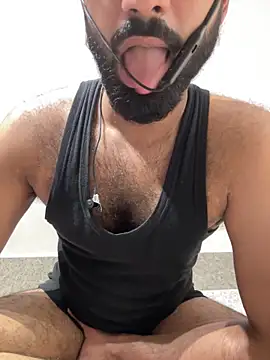 hottestboy03 online show from 21, 9, 2025