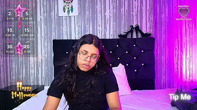 Snapshot of Hailey_johnsonn chatting on 3, 11, 2025 Hailey johnsonn online show from 3, 11, 2025