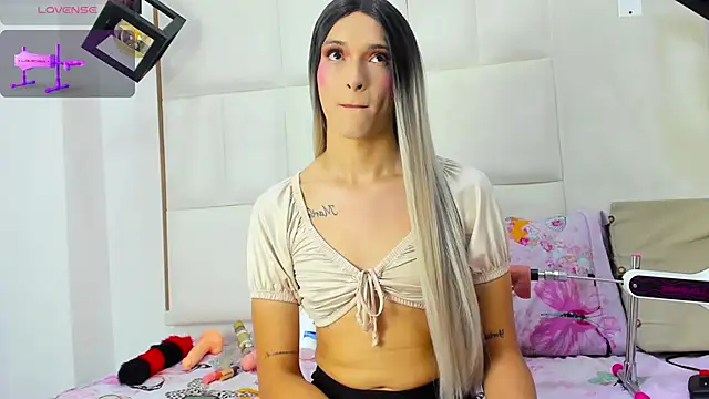 Macarena 05 online show from 27, 9, 2025