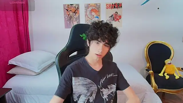 Snapshot of Nude_Boy18 chatting on 17, 7, 2026 Nude Boy18 online show from 17, 7, 2026