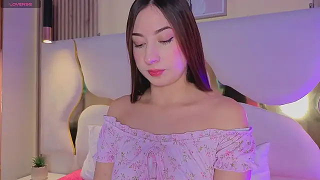 SofiJones  online show from 10, 1, 2026