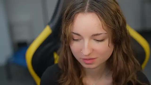 Adele beauty online show from 31, 3, 2026