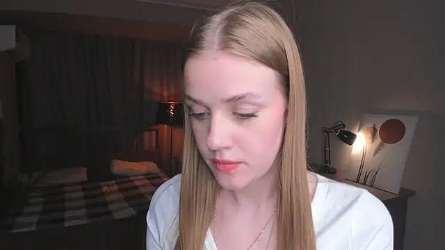 OdellaFrake online show from 3, 10, 2025