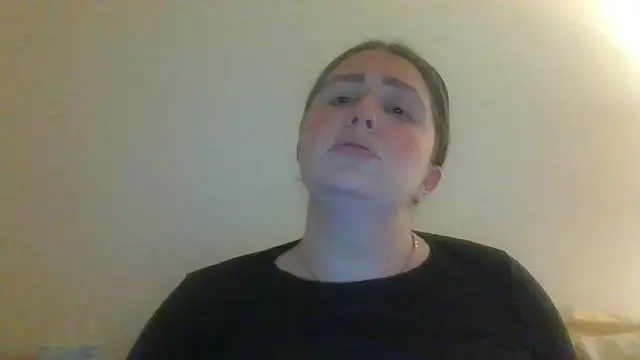 CherryJuneExperience online show from 15, 12, 2025