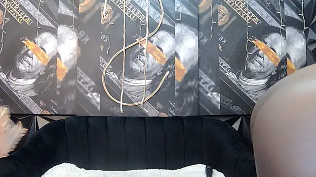 Lilmisbaddyxxx online show from 5, 12, 2025