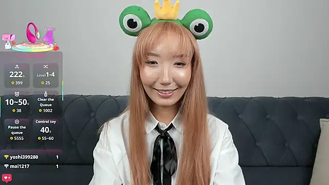Snapshot of Yume_ko chatting on 16, 9, 2025 Yume ko online show from 16, 9, 2025