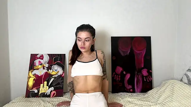 Snapshot of Petal_Couple chatting on 28, 11, 2025 Petal Couple online show from 28, 11, 2025