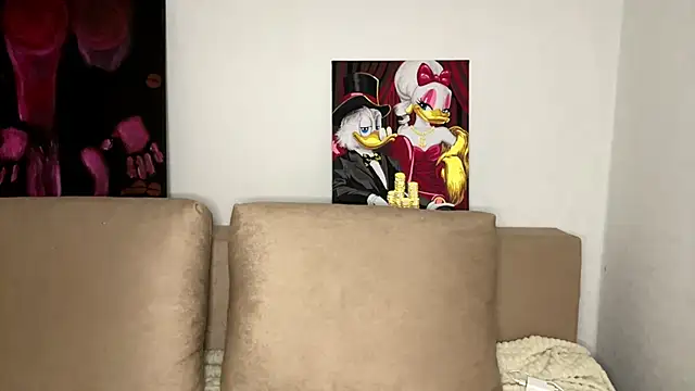 Snapshot of Petal_Couple chatting on 1, 12, 2025 Petal Couple online show from 1, 12, 2025