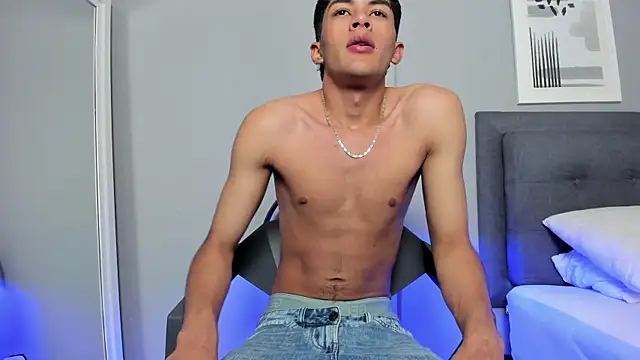 Tylerffoxx online show from 12, 11, 2025