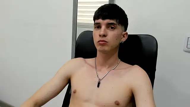 Jheampiiero online show from 10, 4, 2026