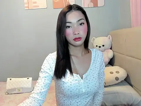Snapshot of Anne_the_virgin chatting on 8, 7, 2026 Anne the virgin online show from 8, 7, 2026