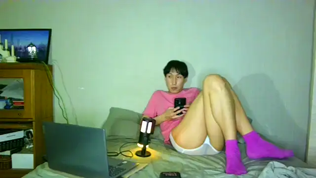 Soft and quiet online show from 21, 12, 2025