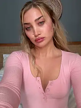 auriangel online show from 3, 3, 2026