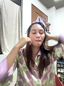 LanySylvia online show from 19, 12, 2025