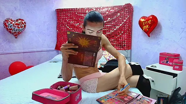 Snapshot of shantala_nastasiia chatting on 28, 9, 2025 shantala nastasiia online show from 28, 9, 2025
