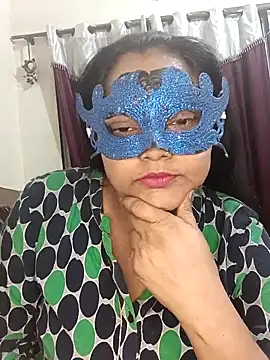 Snapshot of MEERAcle chatting on 22, 12, 2025 MEERAcle online show from 22, 12, 2025