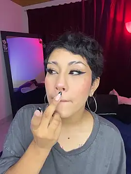 ZahaRose online show from 9, 11, 2025