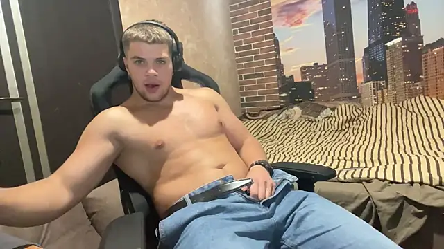 MusclePhantom online show from 26, 9, 2025