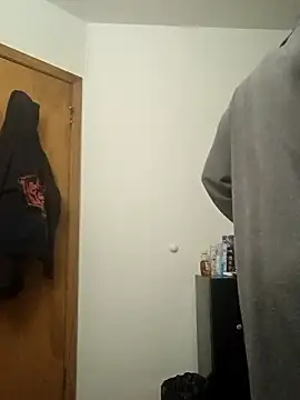 MoonlikePolicy727 online show from 22, 12, 2025