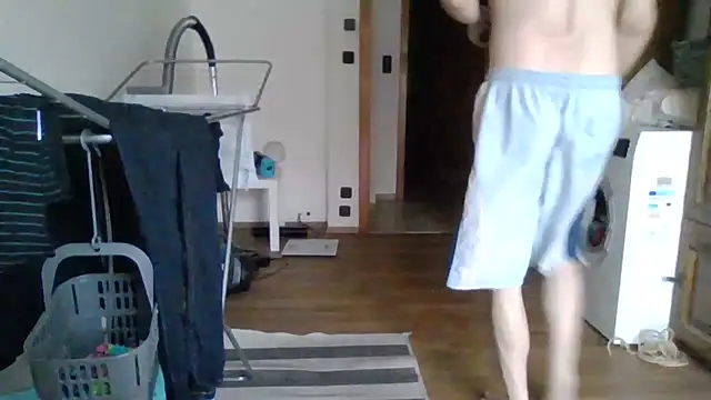 XLBarehengst online show from 9, 10, 2025