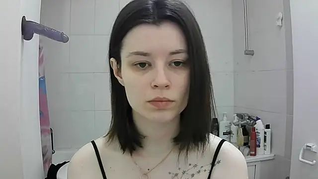Snapshot of EdlinEngelby chatting on 15, 9, 2025 EdlinEngelby online show from 15, 9, 2025
