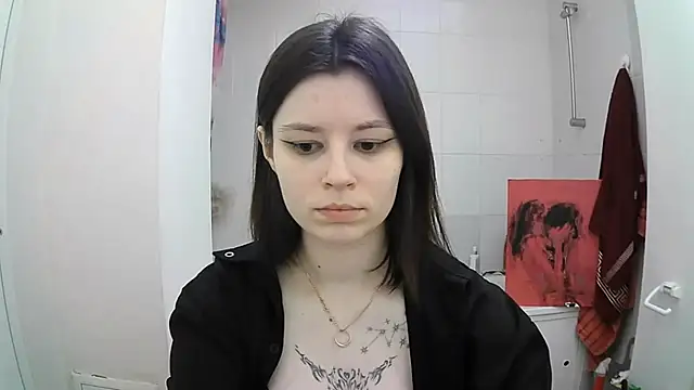 Snapshot of EdlinEngelby chatting on 19, 9, 2025 EdlinEngelby online show from 19, 9, 2025