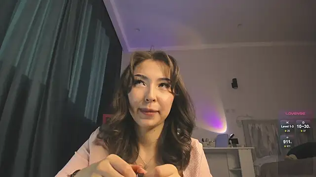 Snapshot of devaivy chatting on 27, 9, 2025 devaivy online show from 27, 9, 2025