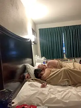 shakeweight online show from 11, 11, 2025