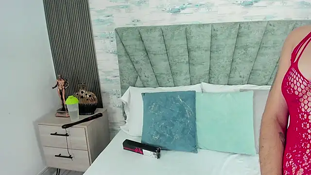 ShanelEvans online show from 11, 10, 2025