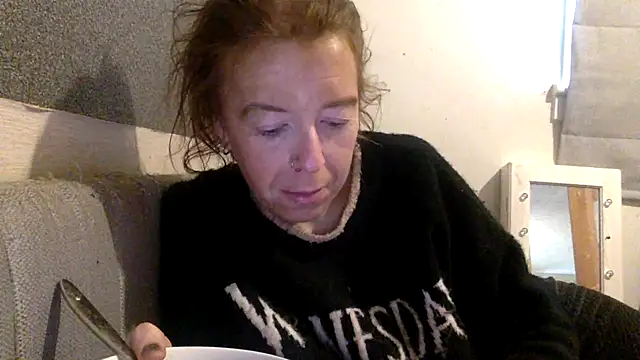 Snapshot of Bellababexox chatting on 1, 5, 2026 Bellababexox online show from 1, 5, 2026
