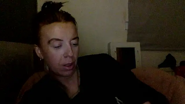 Snapshot of Bellababexox chatting on 17, 5, 2026 Bellababexox online show from 17, 5, 2026