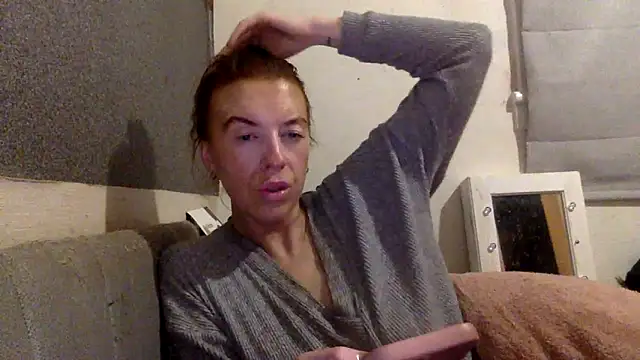 Snapshot of Bellababexox chatting on 2, 6, 2026 Bellababexox online show from 2, 6, 2026