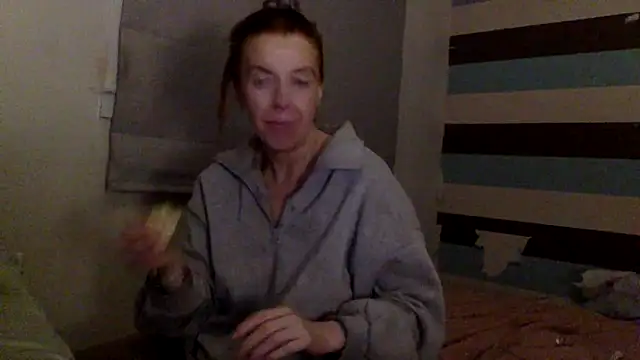 Snapshot of Bellababexox chatting on 17, 6, 2026 Bellababexox online show from 17, 6, 2026