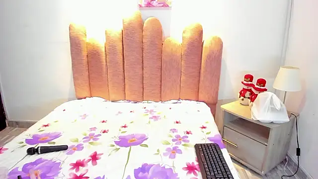 AndreaSweet2 online show from 15, 1, 2026