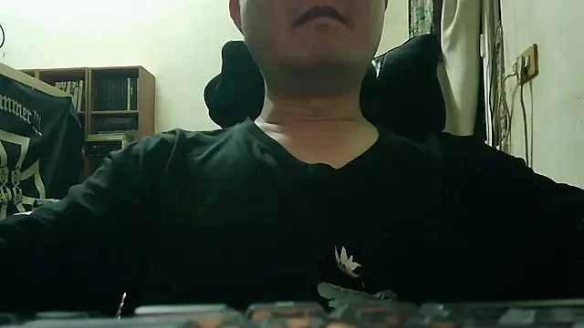 PIGBABY-LOVE online show from 12, 4, 2026