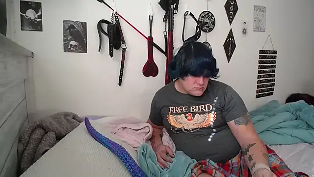 Julietserenity online show from 4, 12, 2025