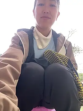 Huong-Ly online show from 27, 2, 2026