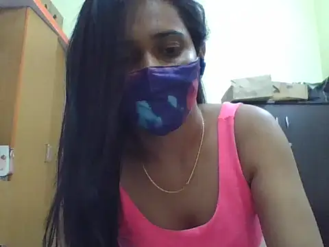 Curvyqueenz online show from 19, 12, 2025