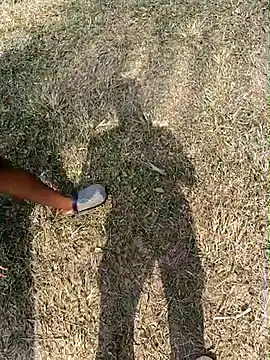 Snapshot of nughtytommy01 chatting on 17, 12, 2025 nughtytommy01 online show from 17, 12, 2025