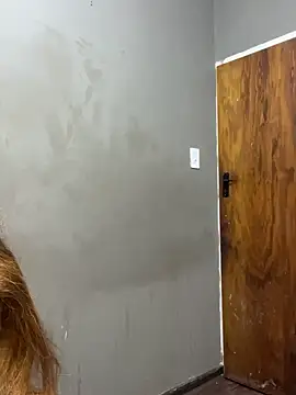 Snapshot of Dirtydaisyxx25 chatting on 25, 10, 2025 Dirtydaisyxx25 online show from 25, 10, 2025