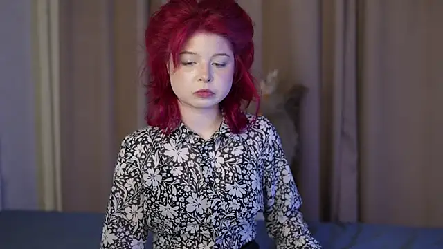 Stella Vanila online show from 7, 11, 2025