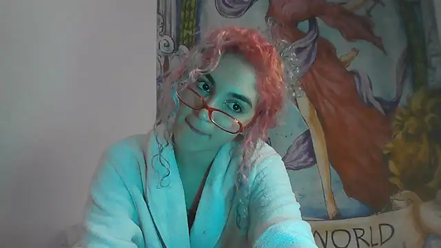 Snapshot of peetitefairy chatting on 5, 8, 2026 peetitefairy online show from 5, 8, 2026