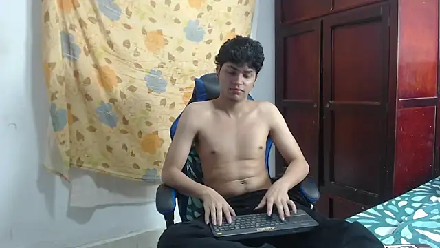 alice julls online show from 31, 5, 2026