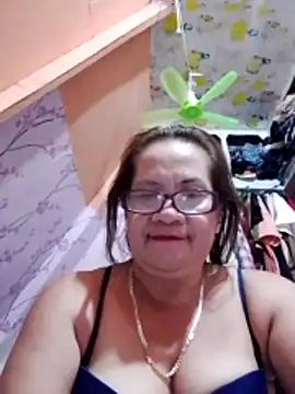 Snapshot of vickyhot1966 chatting on 9, 5, 2026 vickyhot1966 online show from 9, 5, 2026