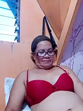 Snapshot of vickyhot1966 chatting on 17, 5, 2026 vickyhot1966 online show from 17, 5, 2026