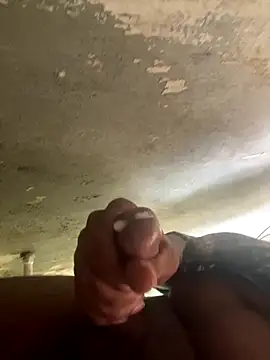 Snapshot of VIPMALLUBOY chatting on 24, 10, 2025 VIPMALLUBOY online show from 24, 10, 2025