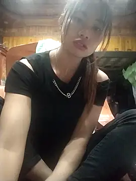 Dung-Thao19 online show from 5, 10, 2025